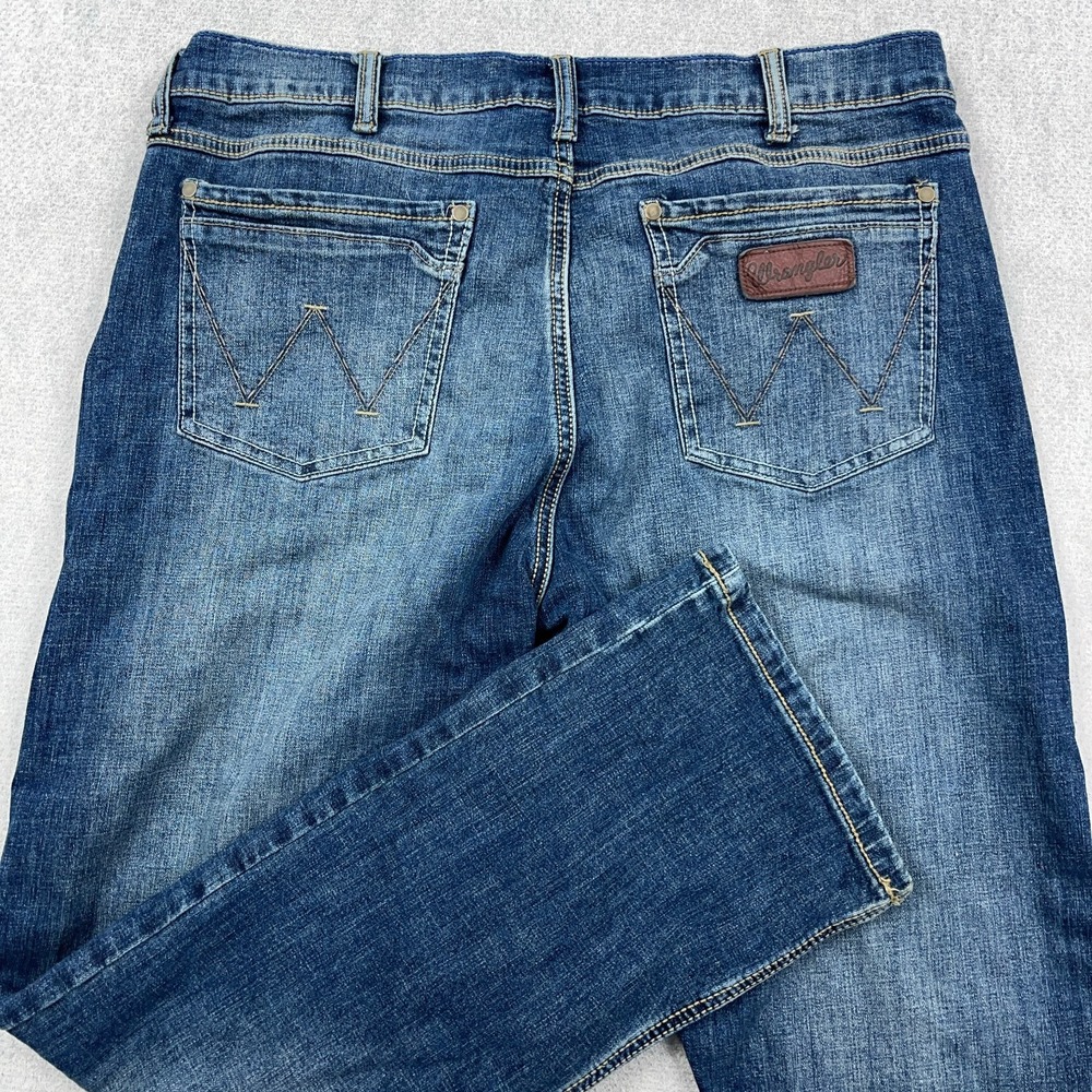 Wrangler Retro Jeans Men 38x32 Slim Fit Boot Cut Western Cowboy Dark Wash
